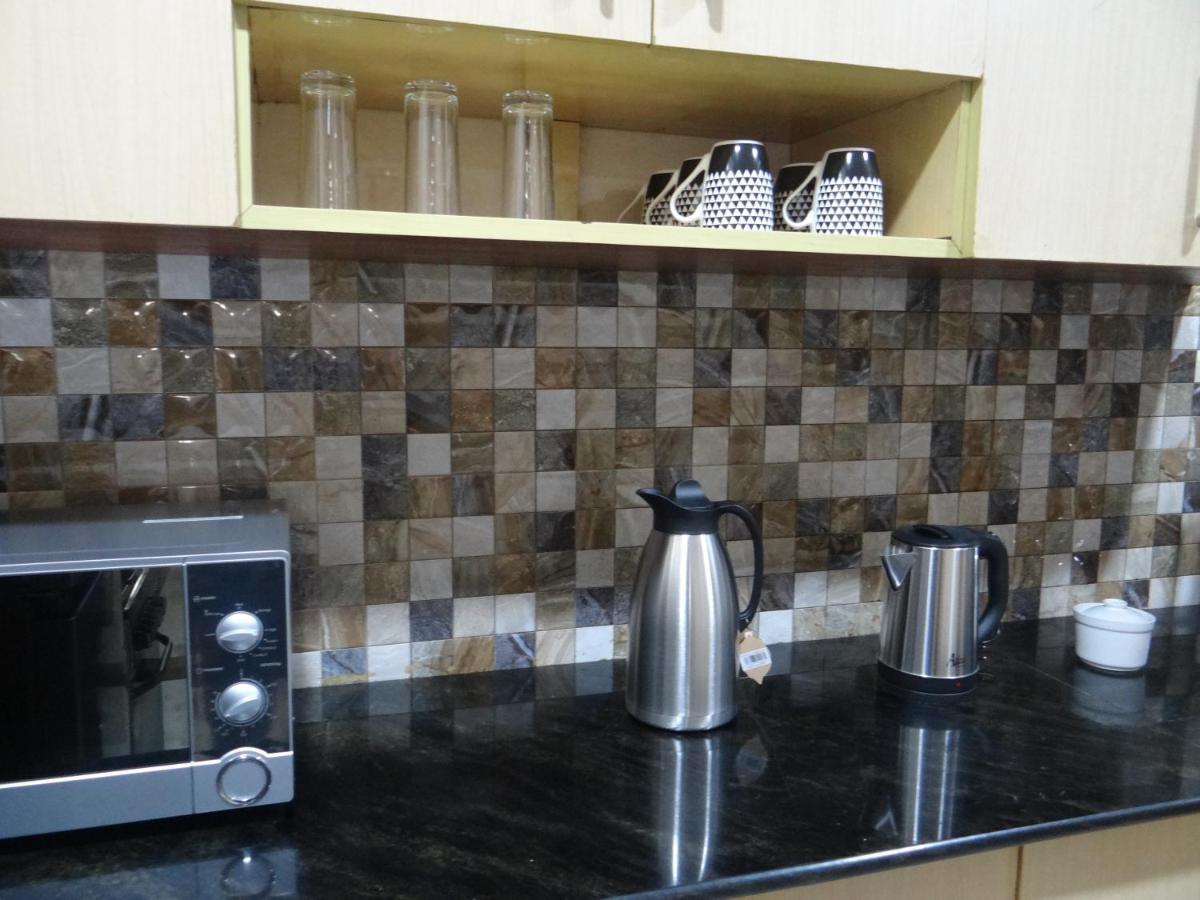 Sami Bnb - Apt 01 Makongo After Mlimani City Daressalam Exterior foto